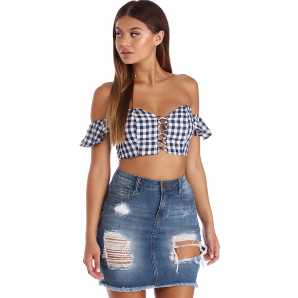 Windsor Tops - Off shoulder checker criss cross crop top